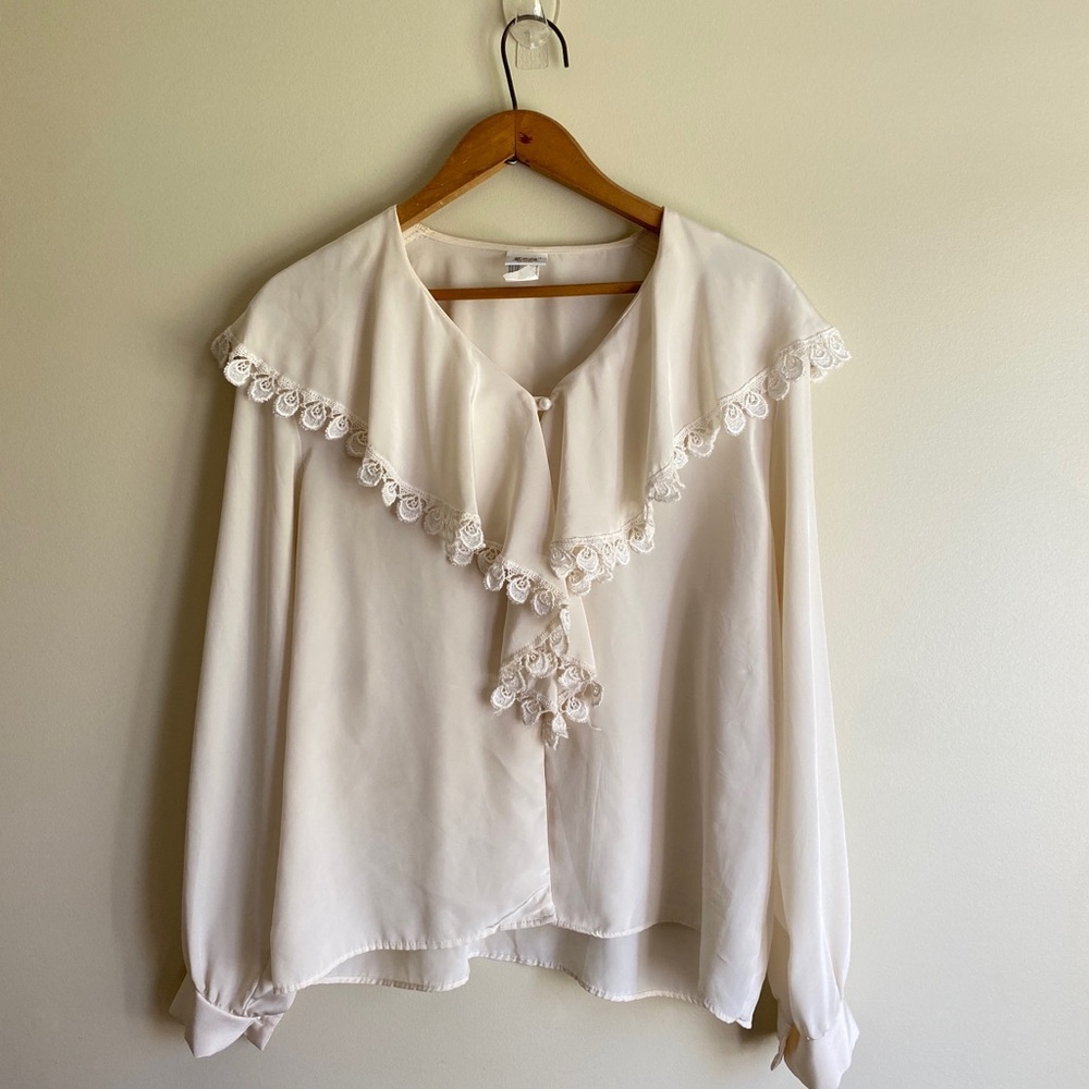 Vintage Maxi-Collar Lace-Trim Cream Blouse